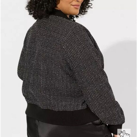Torrid Bomber Jacket Black Color & multi colored thread accent NWT size 4X - Picture 3 of 14